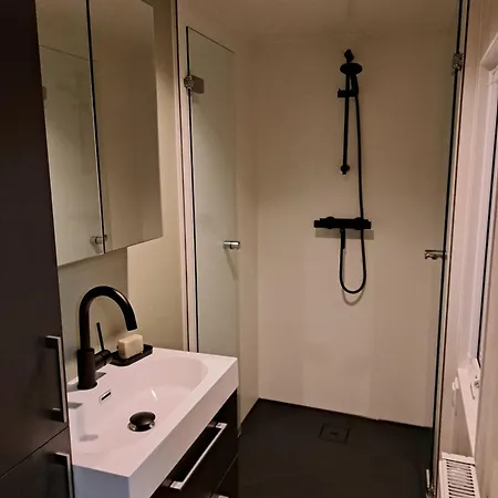 De Bosvlinder בקתה *